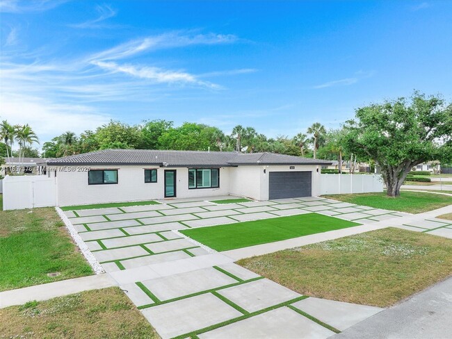 Photo - 1650 NW 114th Ave