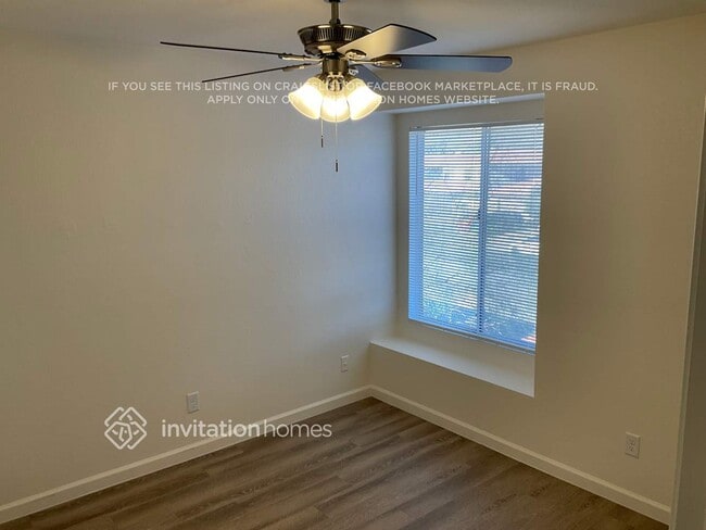 Photo - 9813 S 44th St