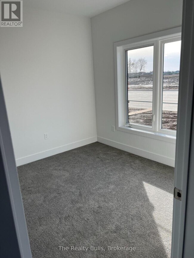 Photo - 30 Balladry Blvd.