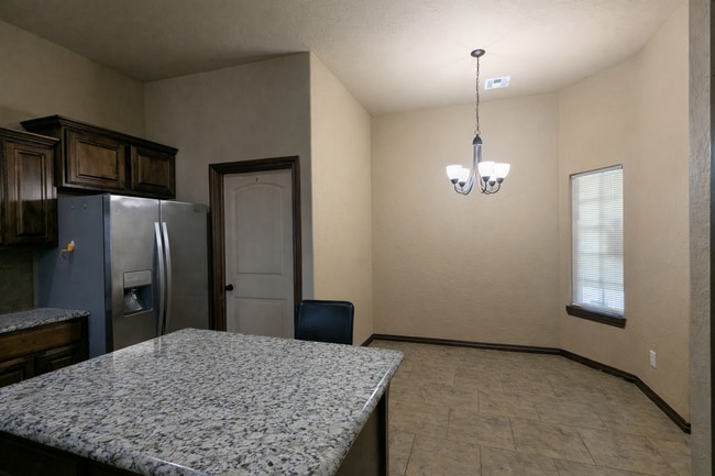 Photo - Comfort, Space & Flexibility – 3 Bed Home in Moore School District