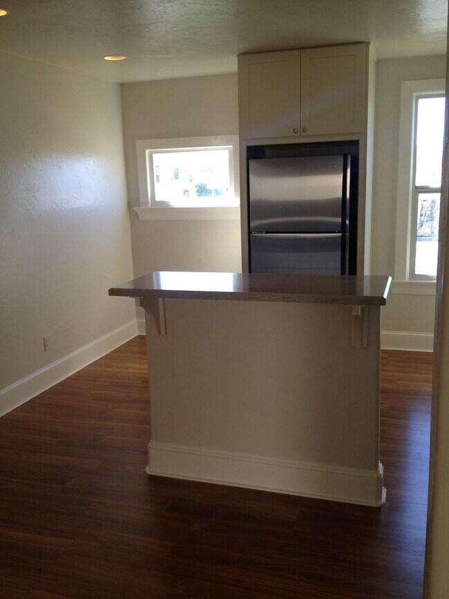 Photo - CM530L Unit 544