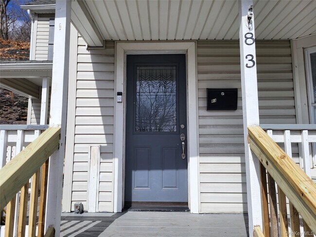 Photo - 83 W Main St