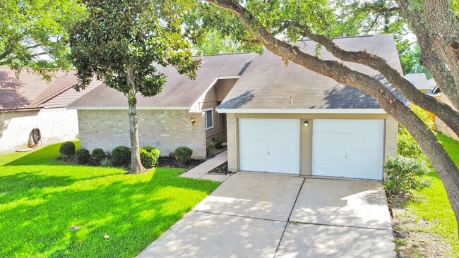 Building Photo - 745 Otter Creek Dr Rental