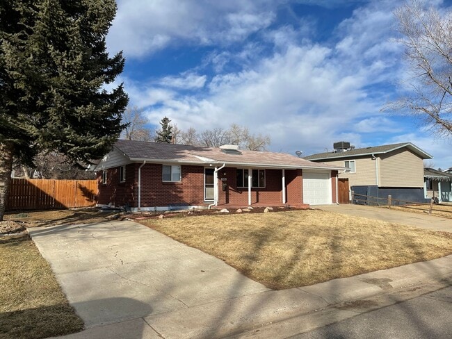 Building Photo - Beautiful 3 Bed and 2 Bath in Northglenn
