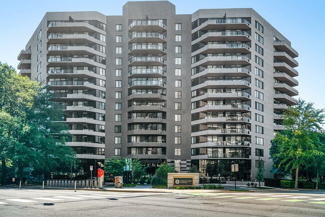 Building Photo - Cortland Arlington