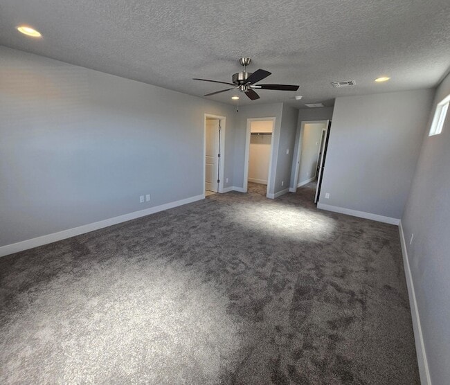 Photo - 4030 Silver Springs Road NE