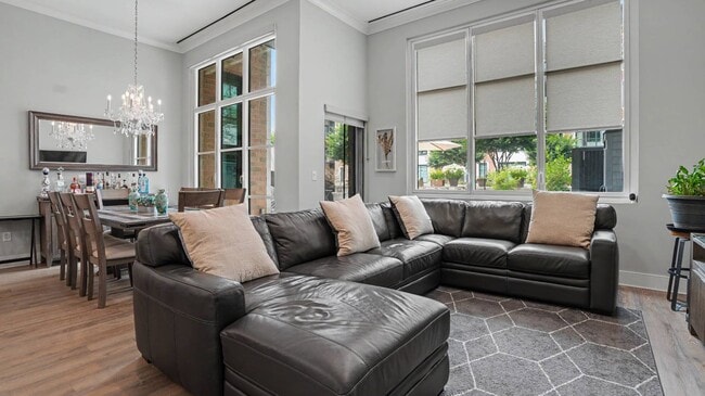 100 Garvies Point Rd Unit 1005
