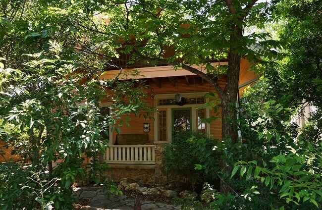 Photo - 5100 Avenue G Unit 1