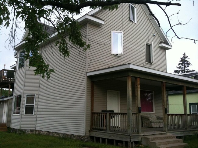 Photo - 903 Beltrami Ave NW