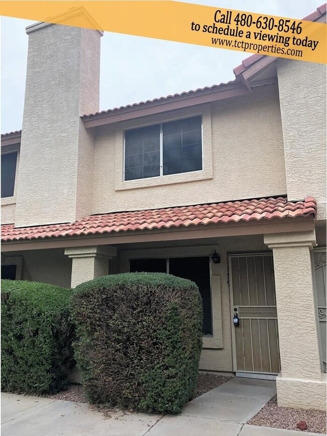 Building Photo - Cute 2 bedroom Town-home in Mesa!