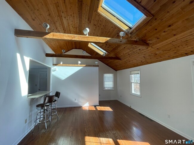 Photo - 113 Kings Hwy N