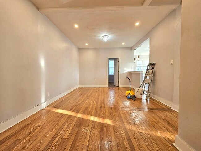 Photo - 1 Dewitt Rd Unit 304