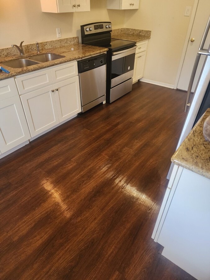 Photo - 1960 Camelot St Unit Francis