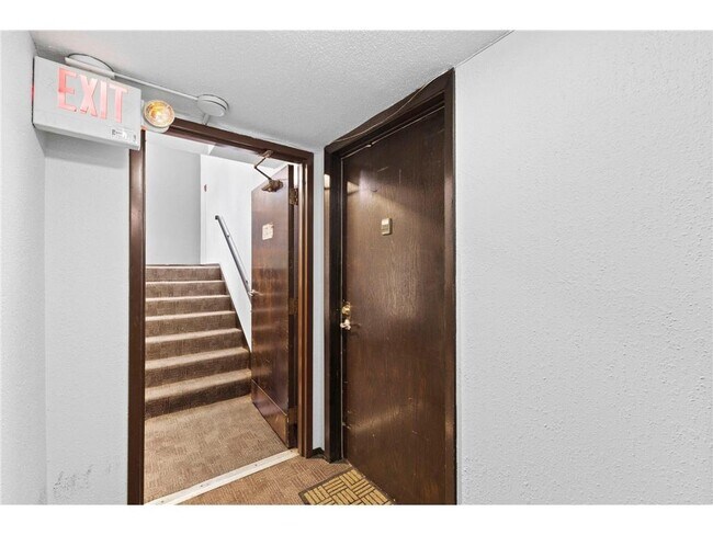 Photo - 520 Ridgewood Ave Unidad 4