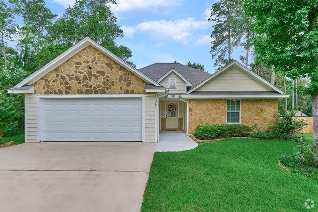Building Photo - 10657 Royal Cavins Dr Rental