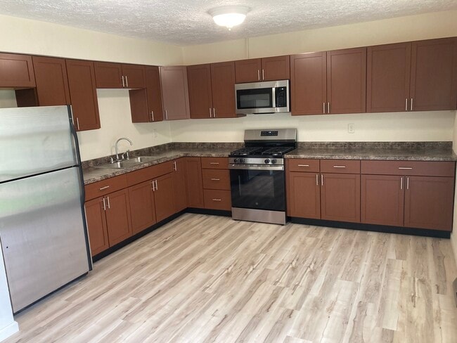 Photo - 516 W Main St Unit 516