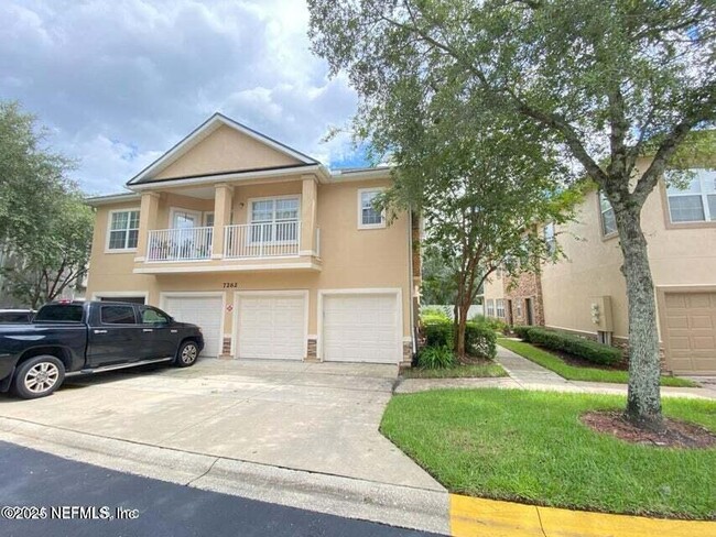 Photo - 7262 Deerfoot Cir Unidad 2-3 Rental