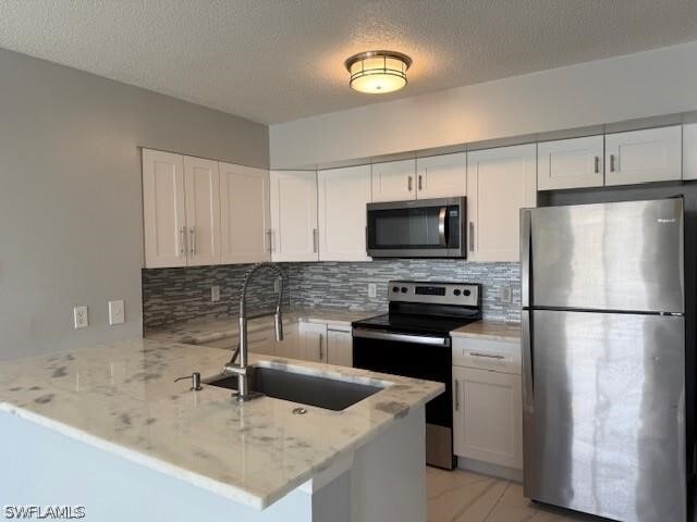 Building Photo - 8635 River Homes Lane Unit 2208