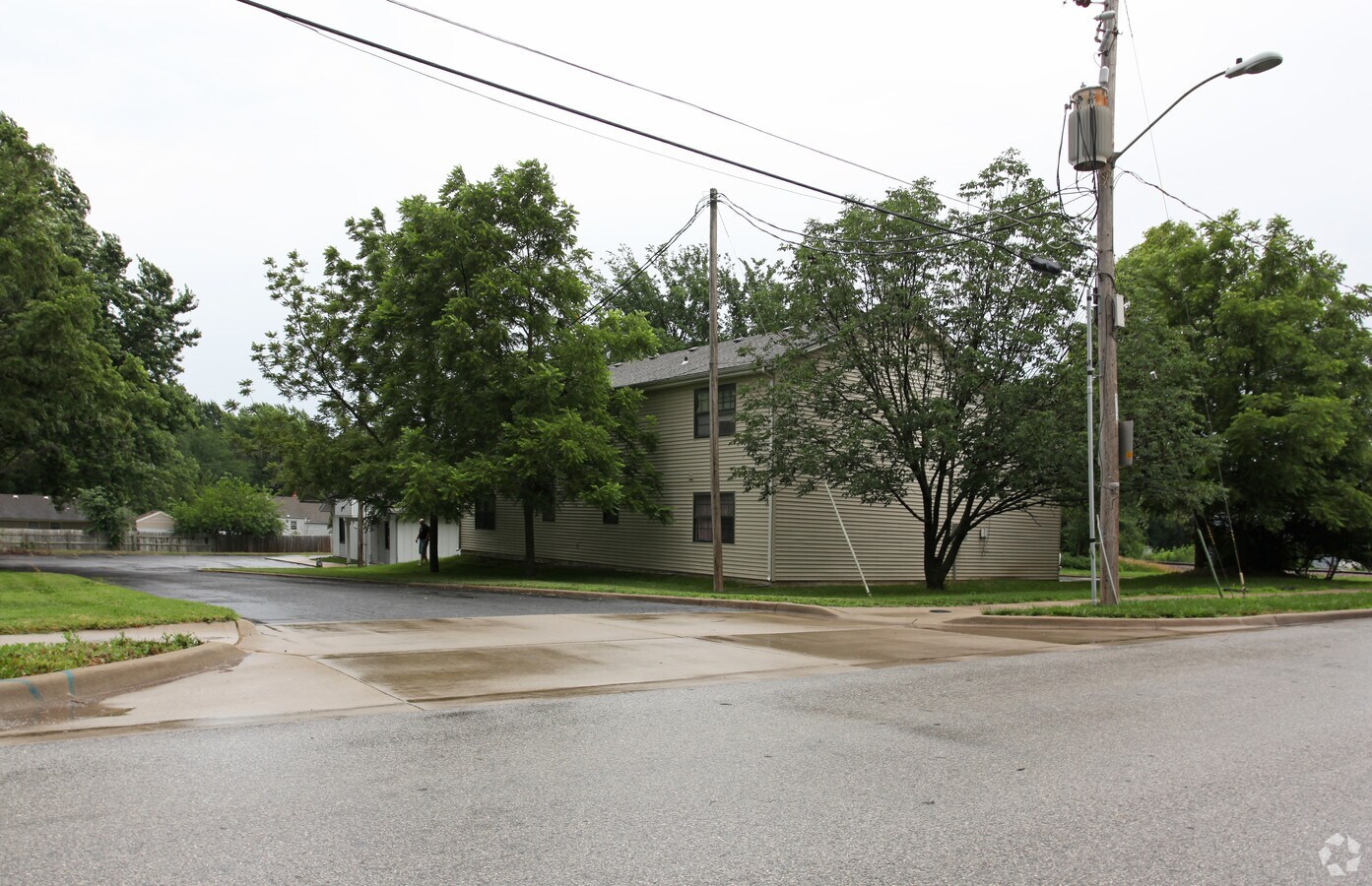 Photo - 720 S Harrison St