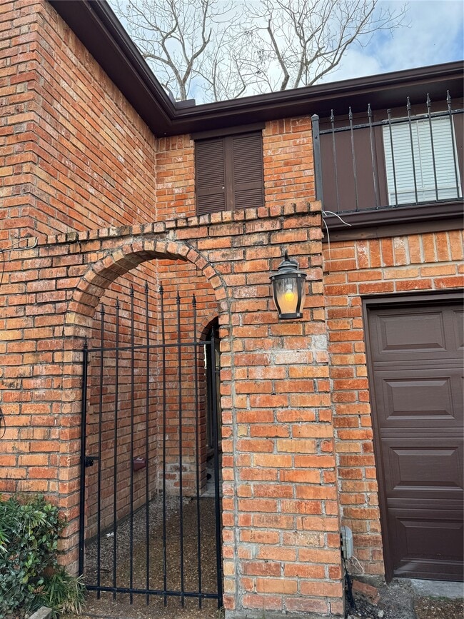 Building Photo - 139 Phanturn Ln