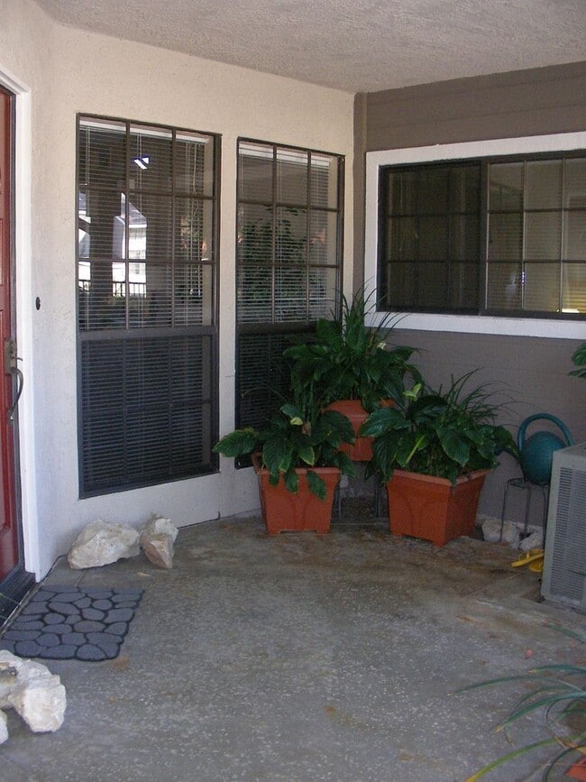 Photo - Ground Floor Condo - Available For Lease!