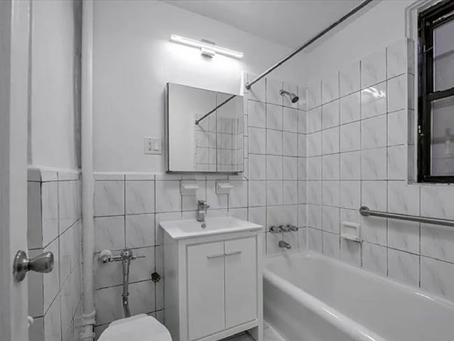 Photo - 402 Bay Ridge Pkwy Unit 25