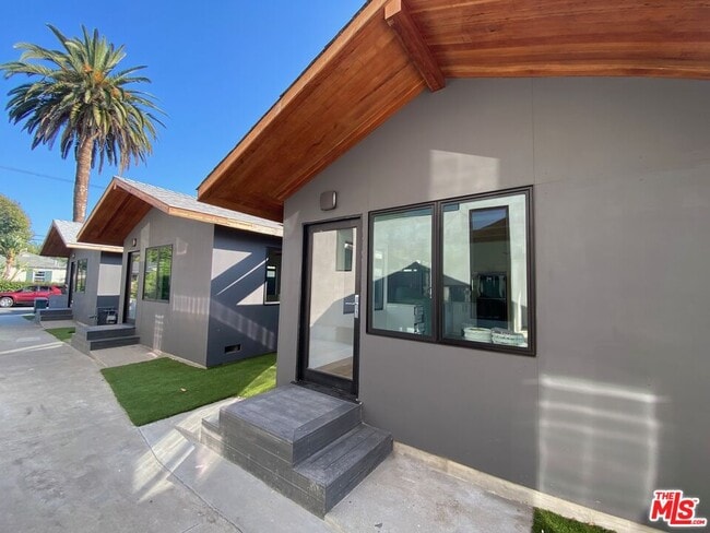 Building Photo - 3617 Helms Ave