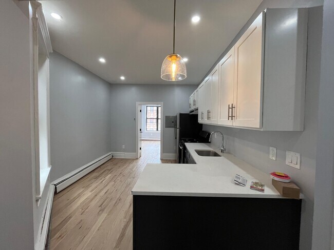 Photo - 95 Bostwick Ave Unit 2R