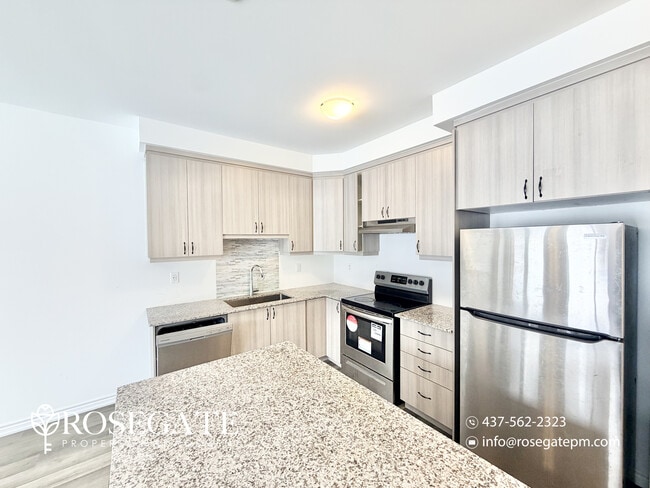 Photo - Spacious 3-Bedroom Townhouse with Parking, Backyard & Porch in Kitchener