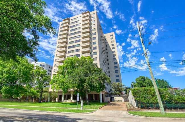 Photo - 1400 Hermann Dr Condo Unit 4B-4C