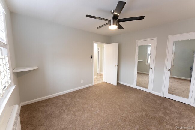 Photo - 33 W Grand St Unidad 3C