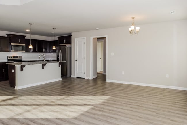 Photo - 478 Carter Grove Rd