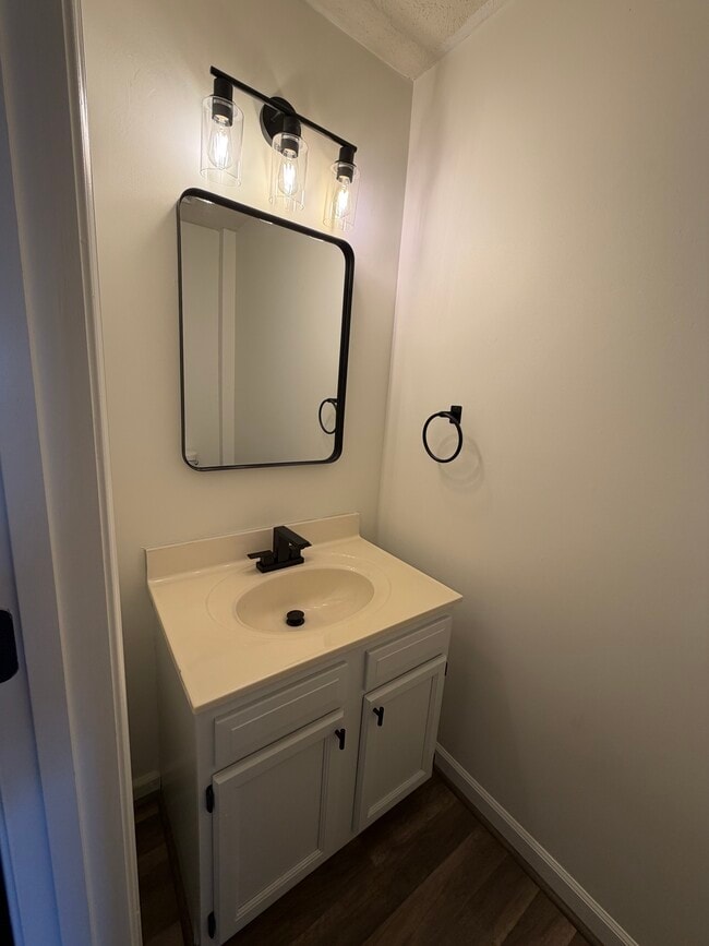 Photo - 10904 Coreys Way