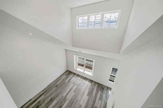 Photo - 104 Dover St