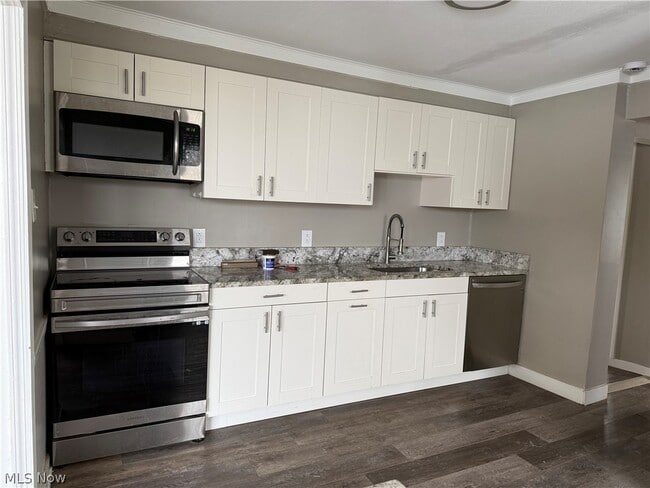 Photo - 416 2nd St Unit Lower