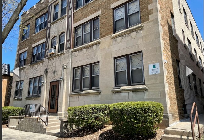 Photo - 4480 N Oakland Ave