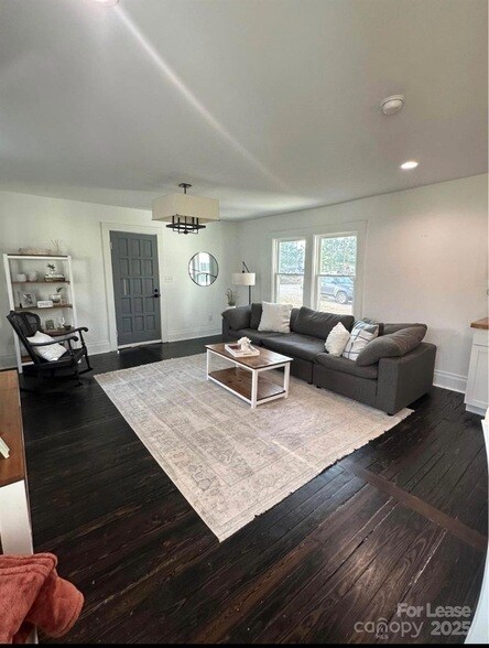 Photo - 135 Estelle Rd