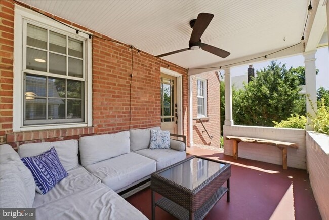Photo - 110 Stewart Ave