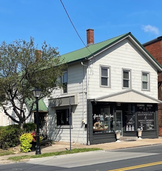 Photo - 1018 Mound St Unit 1018 Mound #1