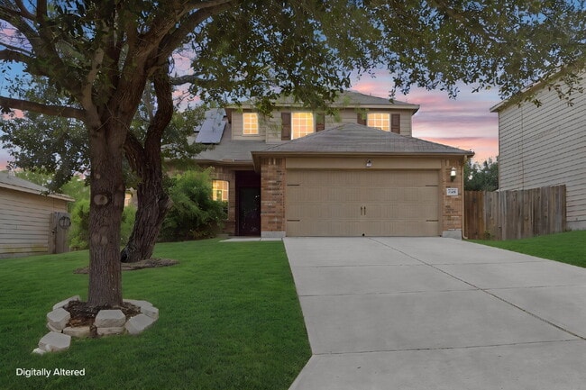 Building Photo - House in a Gated community with SOLAR PANELS!