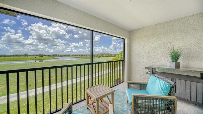 Photo - 5674 Palmer Cir Unit 204