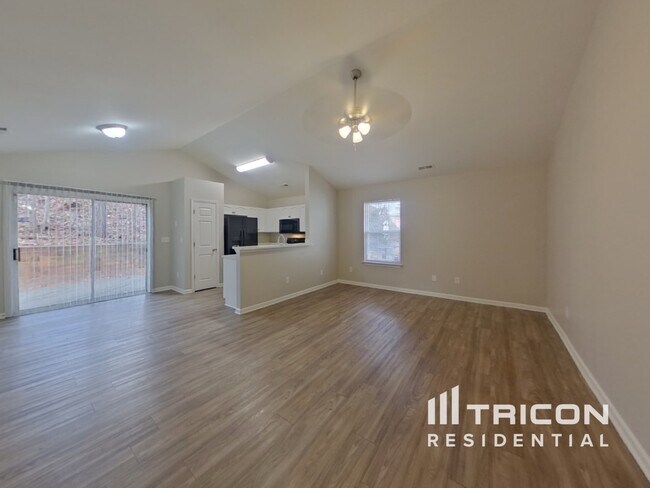 Photo - 1347 Braveheart Ln