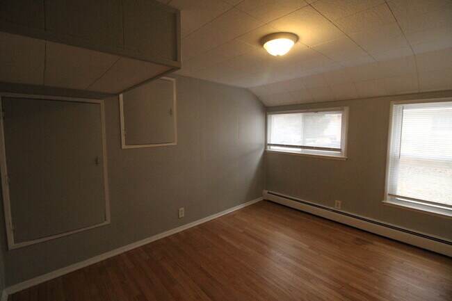 Bedroom 4 - 7800 W Forest Home Ave Unit 7800