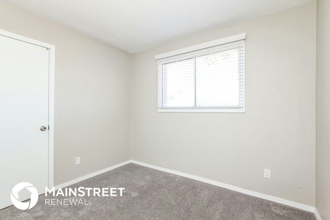 Photo - 2202 E Marmora St