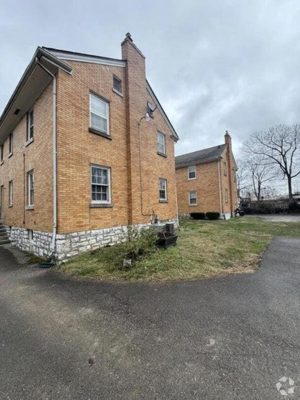 Building Photo - 148 Shawnee Pl Unit 1 Rental