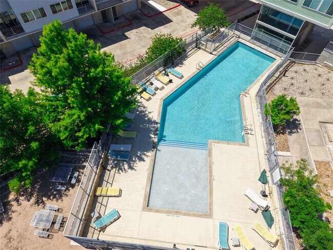 Photo - 604 N Bluff Dr Unit 247