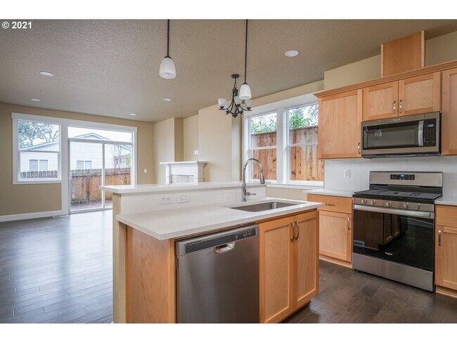 Photo - Newer 3 Bedroom House in Kenton!!