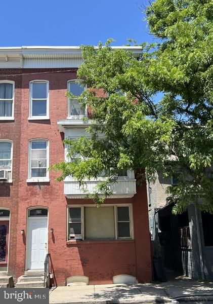 Photo - 819 E Market St