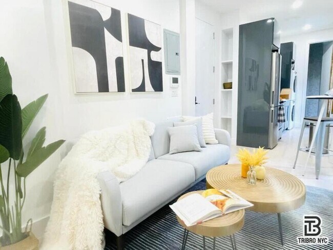 Photo - 1 bedroom in NEW YORK NY 10036 Unit 2RE