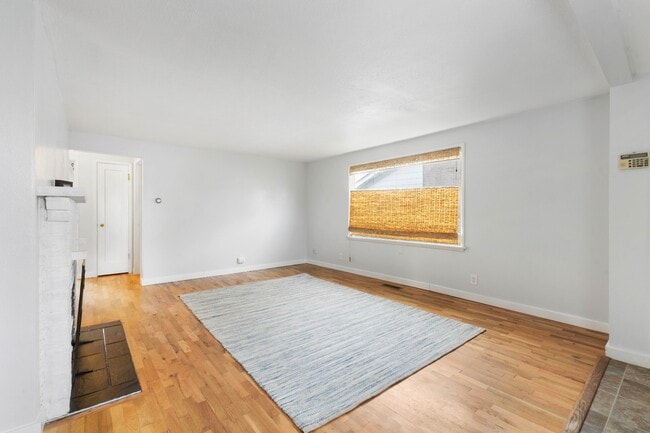 Photo - Charming 3BR Home with Private Yard in Puyallup